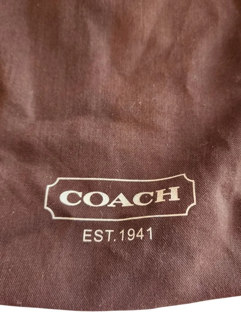 Vintage Coach Chelsea Hobo bag (Style 10131/10132) crafted from dark brown pebbl